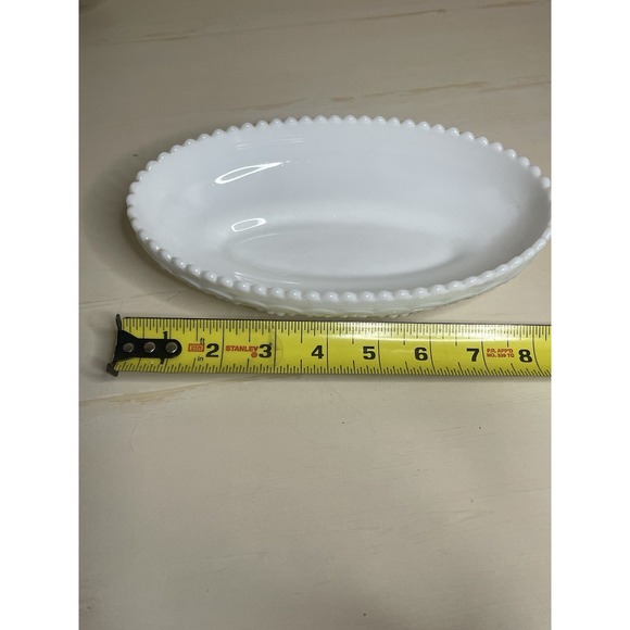 Vintage Grape Milk Glass, Imperial Glass-Ohio Corp. 1950-1980 - Picture 5 of 7